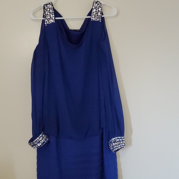 Elegant cocktail/wedding guest dress - Picture 2 of 2